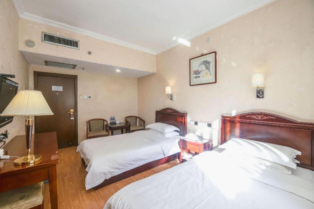 Hujialou Hot Spring Hotel Beijing Exterior photo